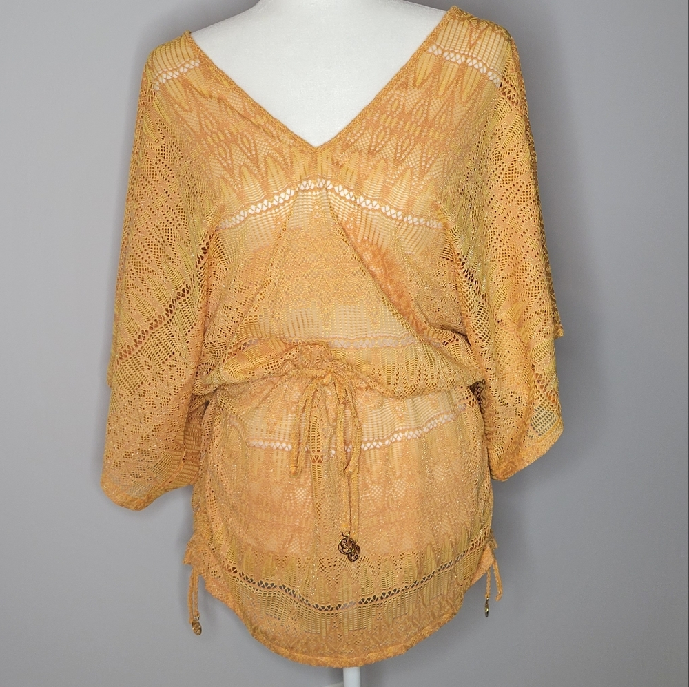 Luli Fama Gold Coverup